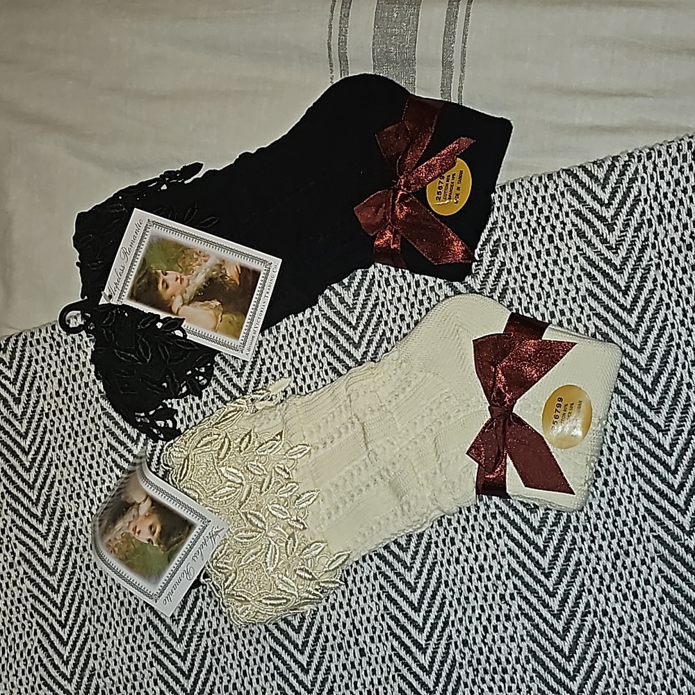 NEW Hopeless Romantic Lace slouch socks, 2 PAIRS